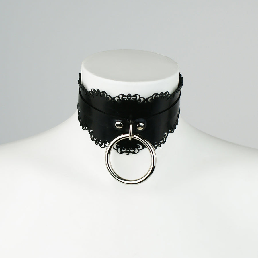 Amie Latex Lace Shaped O Ring Collar